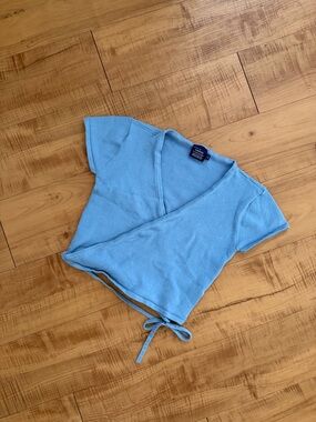 Light Blue Wrap Short Sleeve Stretch Sweater Knit Ballerina Cropped Top